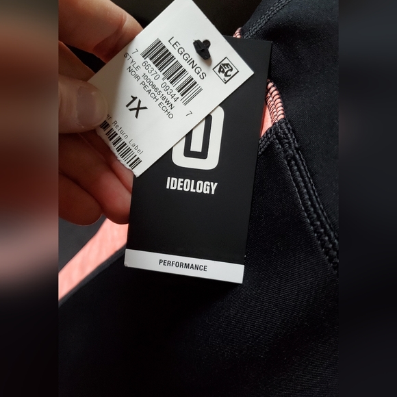 Ideology Women's Essentials Colorblocked Cropped Leggings for Macys NWT - Picture 4 of 9